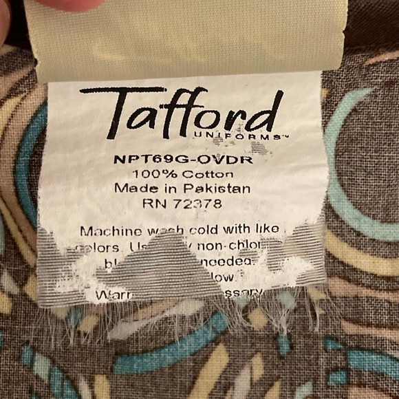 Tafford Brown Teal Circles Print 100%‎ Cotton Scrubs Top Pre-owned - Picture 5 of 7